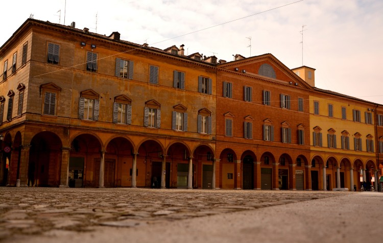 piazza rome modena 