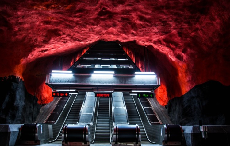solna centrum metro stockholm 
